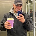 Роман, 33 года