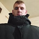 Максим, 22 года