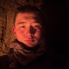 Фотография мужчины Амир, 19 лет из г. Москва