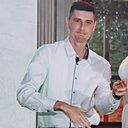 Денис, 33 года