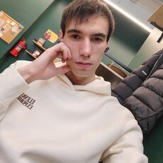 Фотография мужчины Олег, 26 лет из г. Екатеринбург