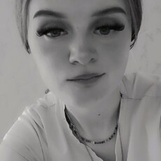 Фотография девушки Виктория, 18 лет из г. Армавир