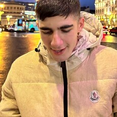 Фотография мужчины Гусейн, 20 лет из г. Санкт-Петербург