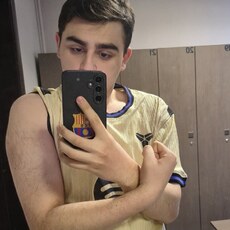 Фотография мужчины Артём, 18 лет из г. Воронеж