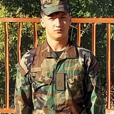 Фотография мужчины Лёша, 18 лет из г. Кишинев