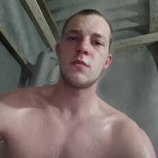 Фотография мужчины Вадим, 22 года из г. Омск