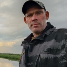 Фотография мужчины Максим, 49 лет из г. Сургут