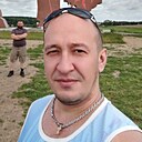 Макс, 33 года