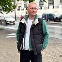 Артем, 23 года