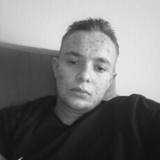 Фотография мужчины Алексей, 21 год из г. Тюмень