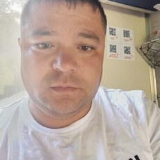 Фотография мужчины Равиль, 34 года из г. Большеустьикинское