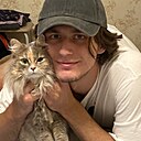 Саша, 23 года