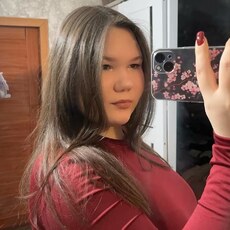 Фотография девушки Алена, 18 лет из г. Сургут