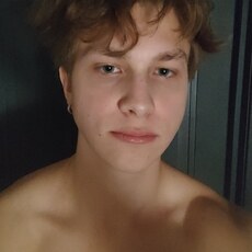 Фотография мужчины Владимир, 19 лет из г. Нижний Новгород