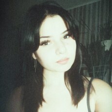 Фотография девушки Юля, 18 лет из г. Тула