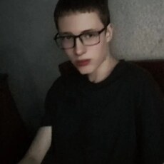 Фотография мужчины Максим, 18 лет из г. Каменское