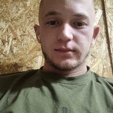 Фотография мужчины Алексей, 21 год из г. Мариуполь