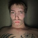 Максим, 22 года