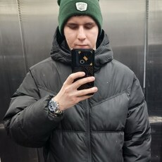 Фотография мужчины Тимофей, 19 лет из г. Южно-Сахалинск