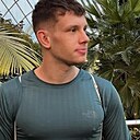 Максим, 33 года