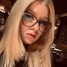 Фотография девушки Иусуяк, 19 лет из г. Волгоград