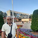 Олег, 62 года