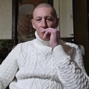 Роман, 44 года