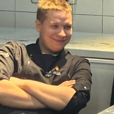 Фотография мужчины Артем, 21 год из г. Санкт-Петербург