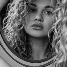 Фотография девушки Карина, 37 лет из г. Нижняя Тура