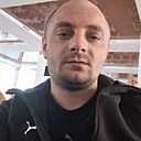 Левон, 33 года