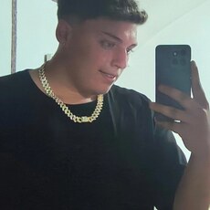 Фотография мужчины Mezei, 19 лет из г. Blaj