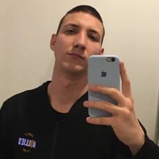 Фотография мужчины Макс, 18 лет из г. Омск