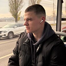 Фотография мужчины Ярослав, 20 лет из г. Воронеж