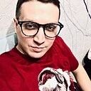 Денис, 32 года