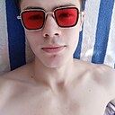 Максим, 25 лет