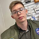 Максим, 22 года