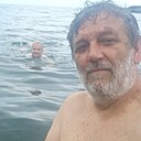 Саша, 52 года