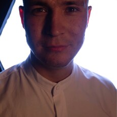 Фотография мужчины Рифать, 22 года из г. Старый Оскол