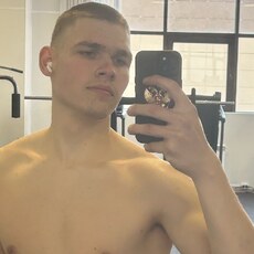 Фотография мужчины Дмитрий, 19 лет из г. Новосибирск