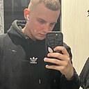 Михаил, 22 года