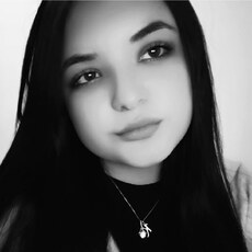 Фотография девушки 𝓚𝓪𝓻𝓲𝓷𝓪, 20 лет из г. Киев