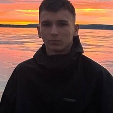 Фотография мужчины Кирилл, 18 лет из г. Красноярск