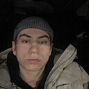 Максим, 22 года