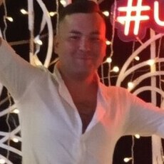 Фотография мужчины Ильнур, 37 лет из г. Севастополь