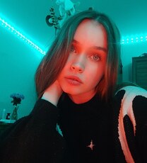 Фотография девушки Катенька, 18 лет из г. Брянск