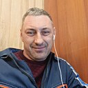 Валентин, 44 года