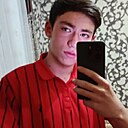 Икрам, 21 год