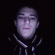 Фотография мужчины Артём, 18 лет из г. Светлогорск