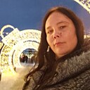 Апреля, 34 года