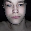 Максим, 18 лет